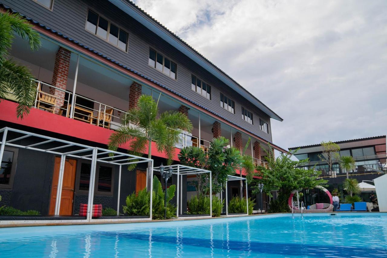 P.U. Inn Resort Phra Nakhon Si Ayutthaya Luaran gambar